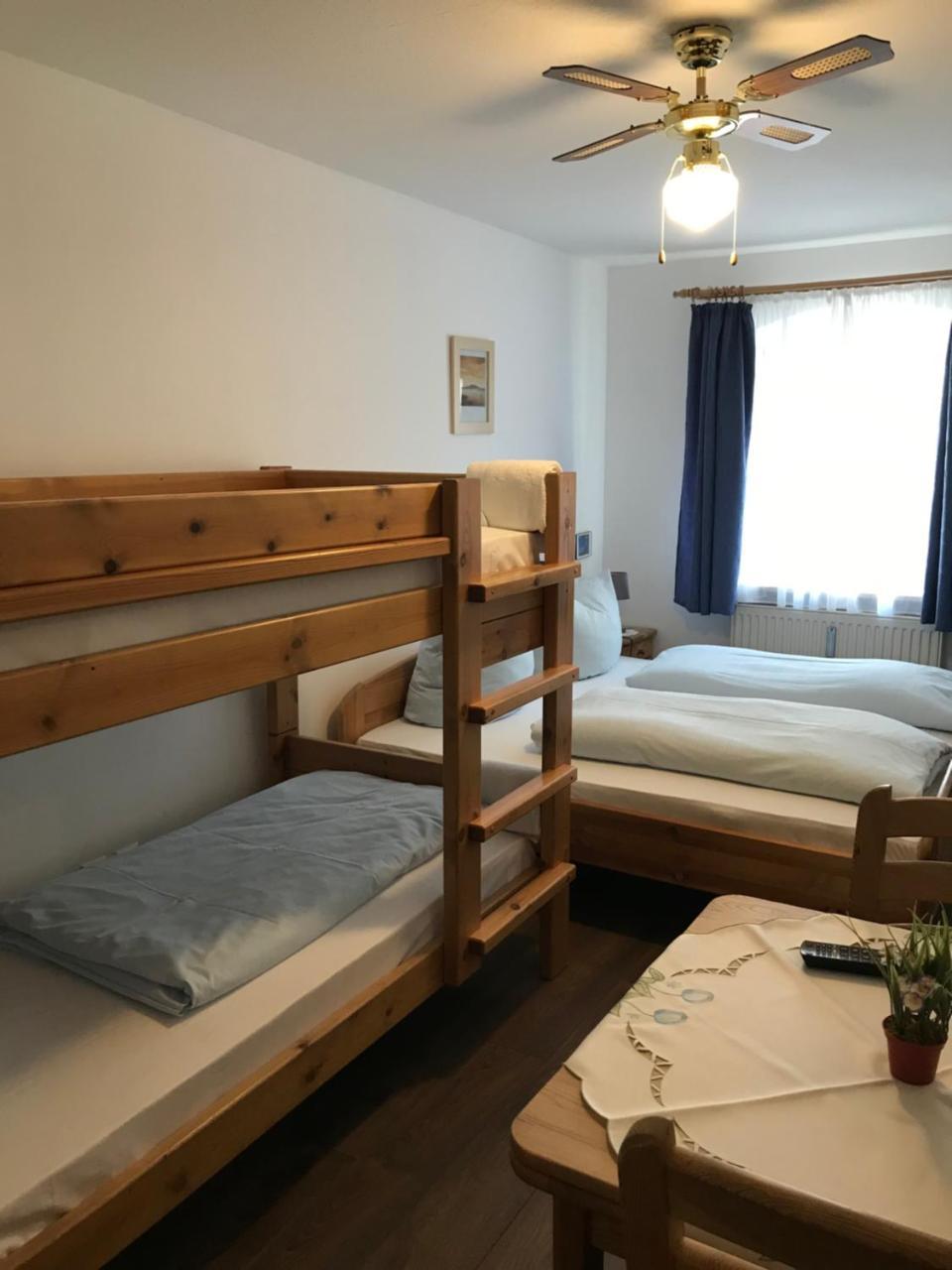 Hotel Guntia Boardinghouse Guenzburg Luaran gambar