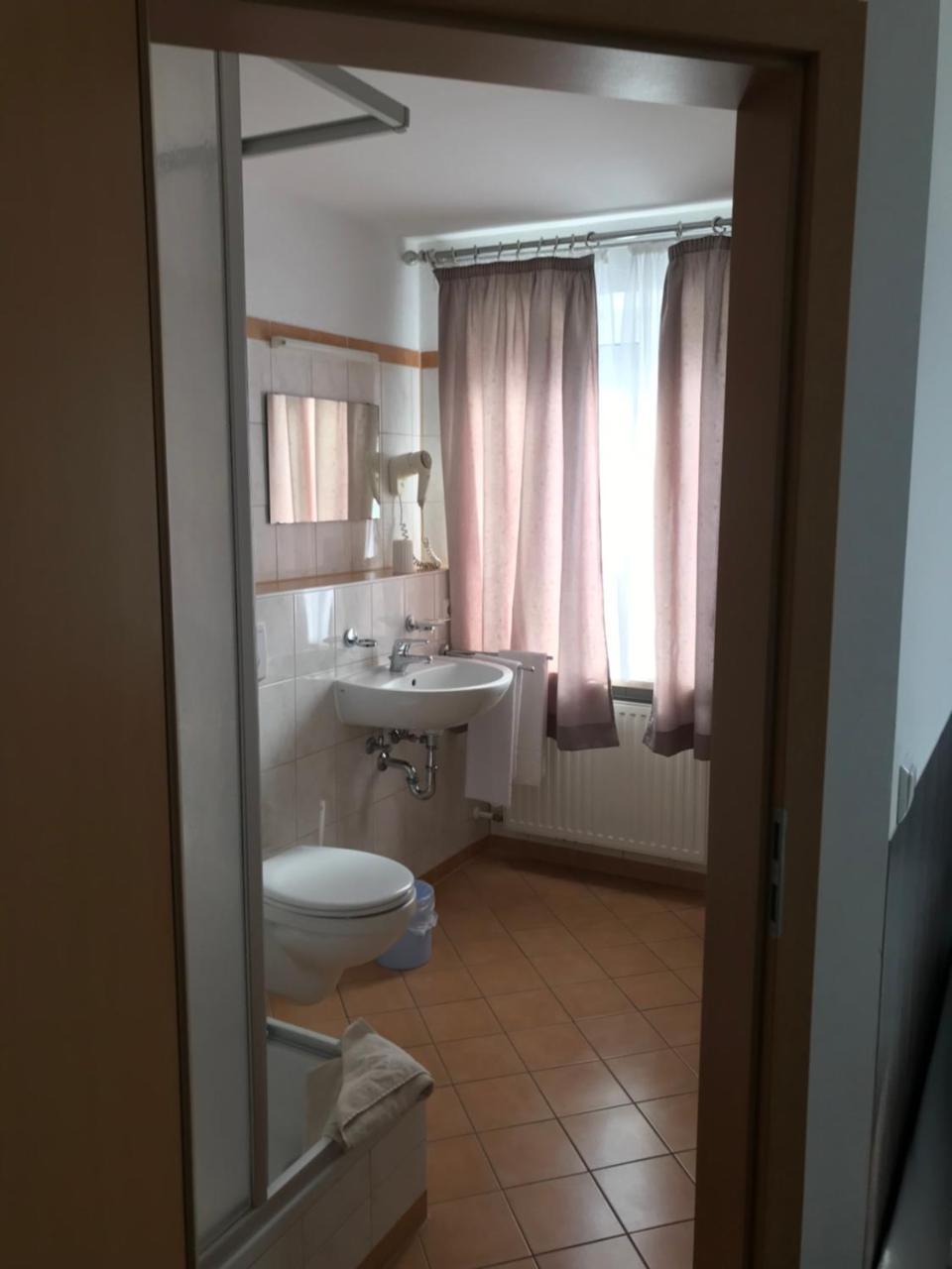 Hotel Guntia Boardinghouse Guenzburg Luaran gambar