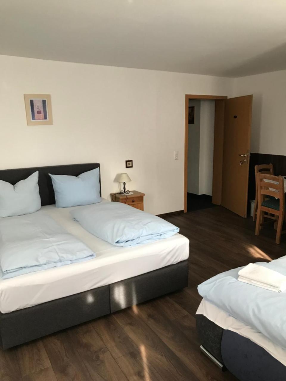 Hotel Guntia Boardinghouse Guenzburg Luaran gambar