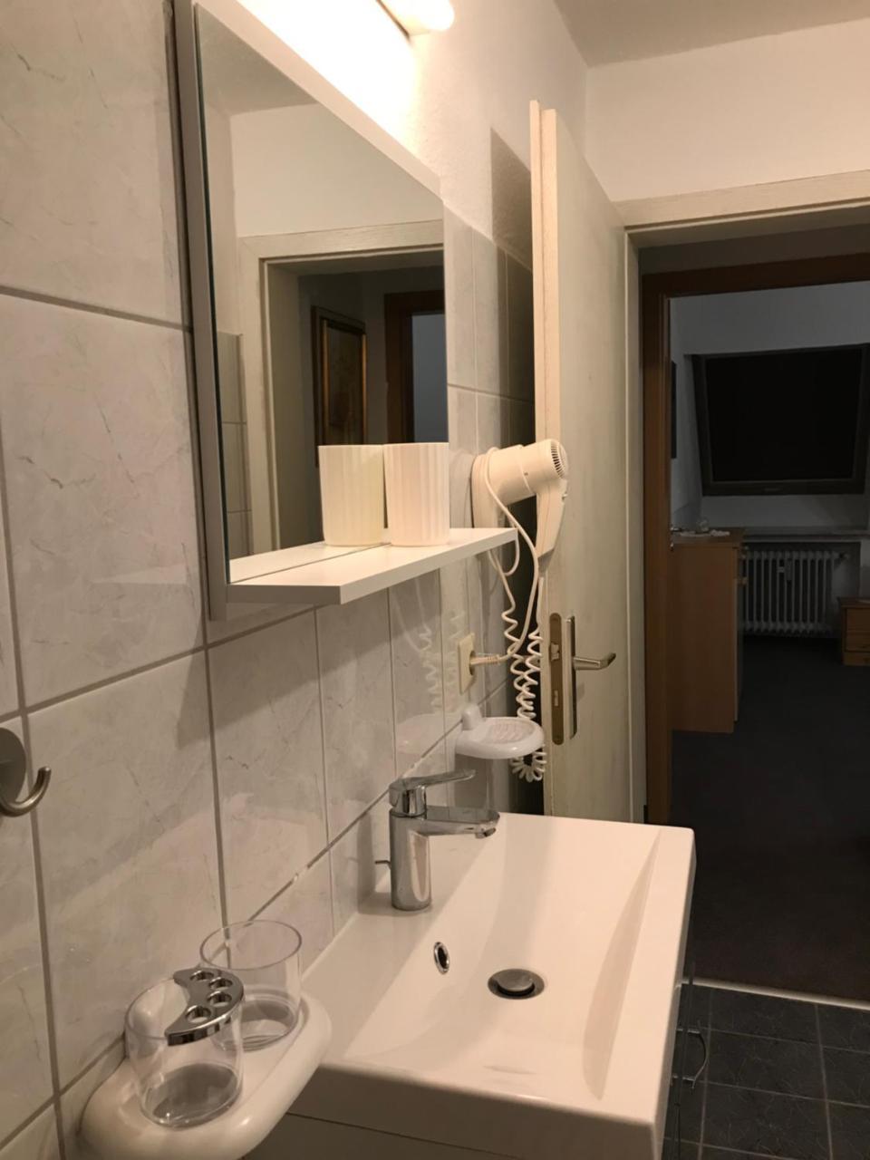 Hotel Guntia Boardinghouse Guenzburg Luaran gambar